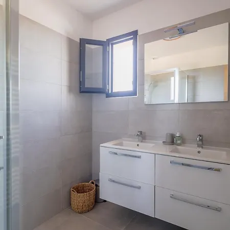 Appartement Bella Luce - Appt Vue Panoramique Lumio (Corsica)